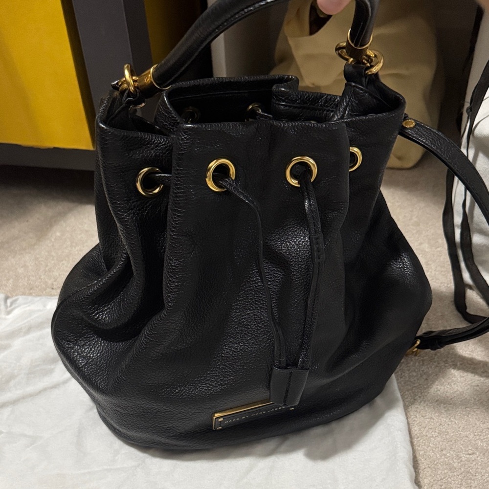 Marc by Marc Jacobs Black Leather Shoulder bucket Bag with Gold Accents - Picture 2 of 5